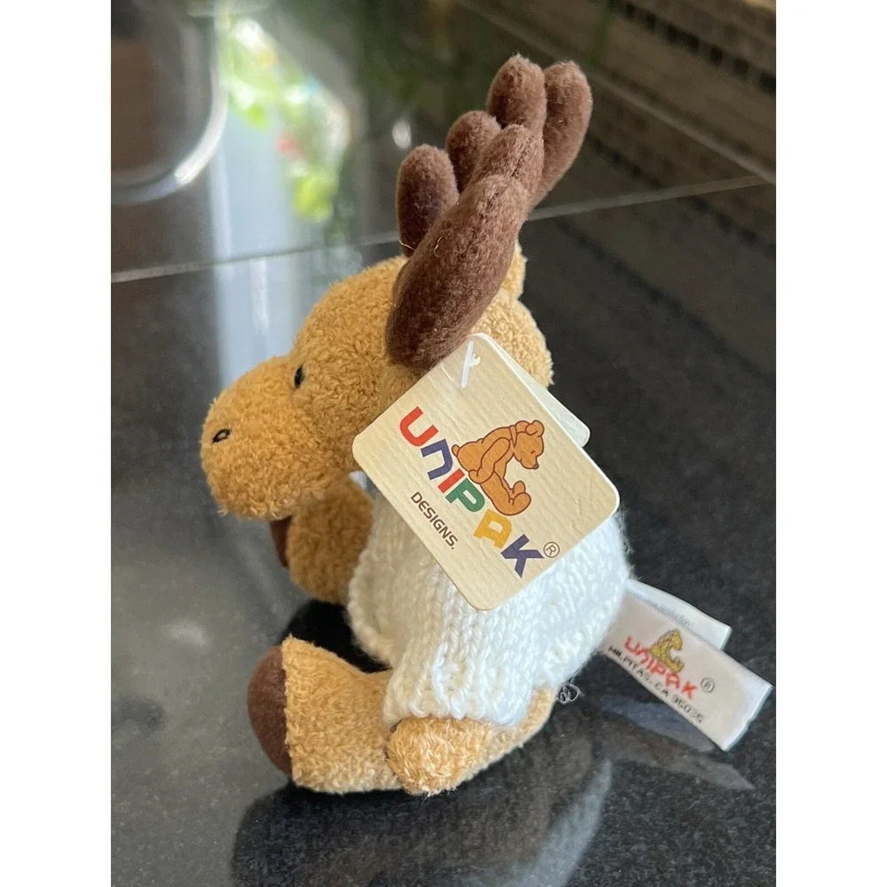 Unipak Plush 5